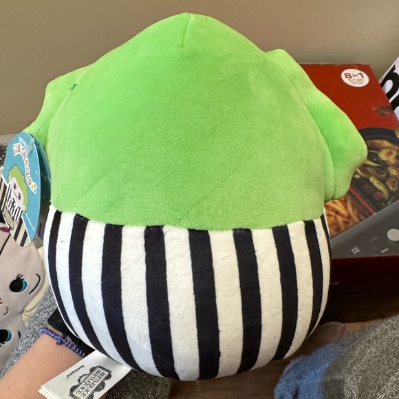 Squishmellow Beetle 🪲 Juice 🧃 Plush Toy with Green Hair - Picture 2 of 4